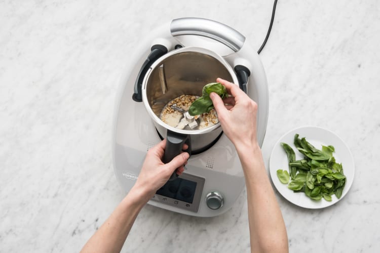 Pesto zubereiten