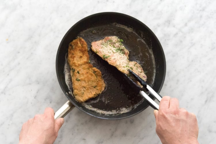 Schnitzel anbraten