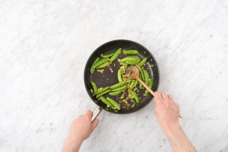 Cook the stir-fry
