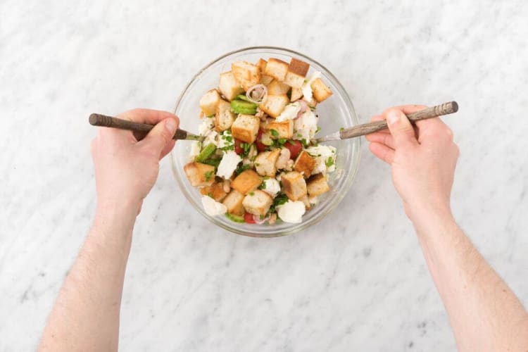 Toss the Panzanella