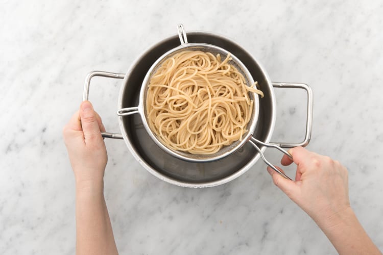 Spaghetti koken