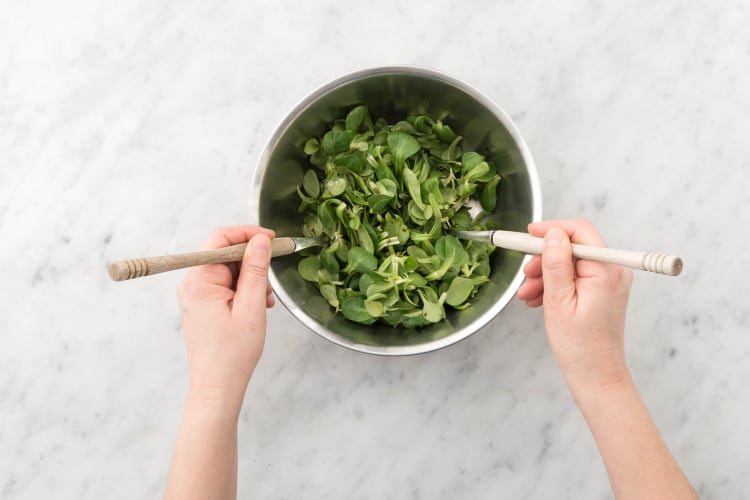 Préparer la salade