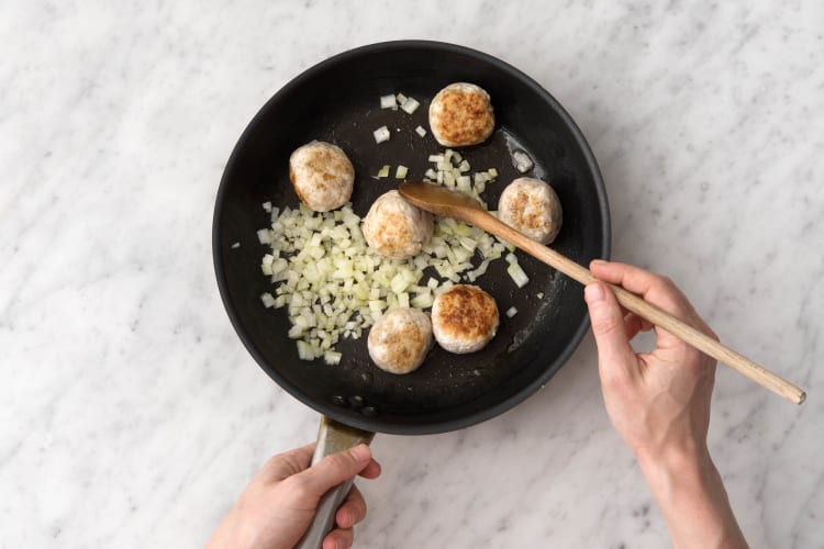 Cuire les boulettes