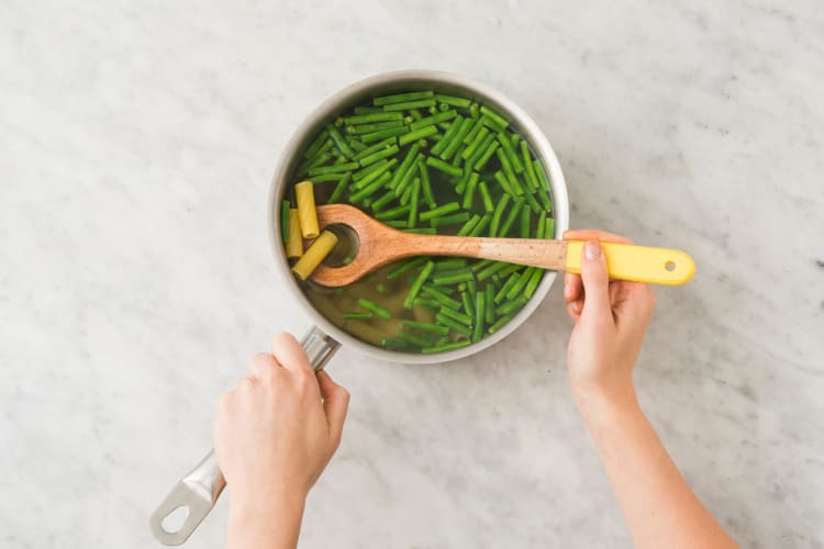 Rigatoni en bonen koken