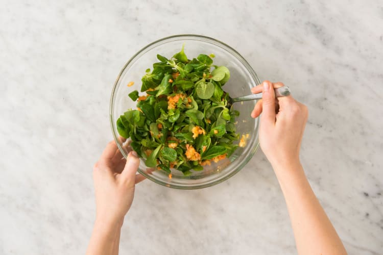 Salat zubereiten