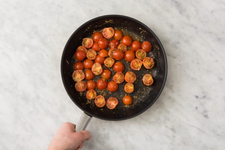 Tomaten bakken
