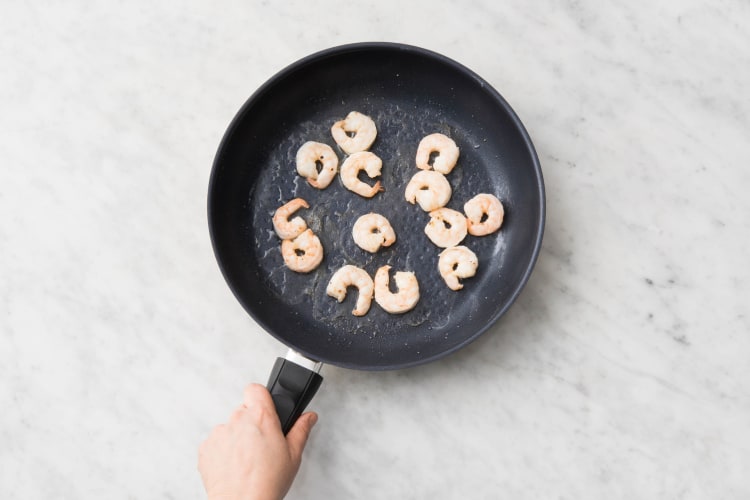 COOK SHRIMP & MAKE GLAZE