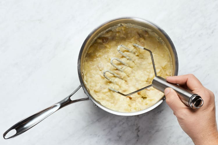 Make Mashed Potatoes