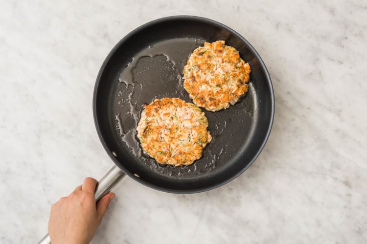 3 COOK SALMON BURGERS