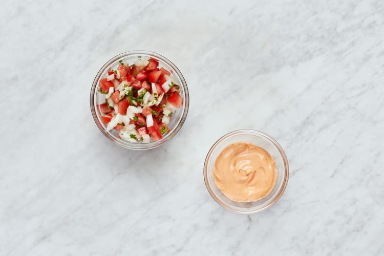 Make Salsa and Crema