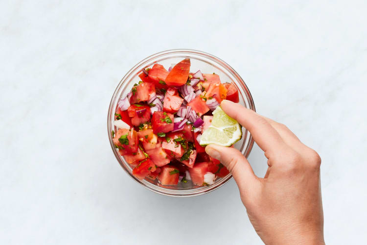 Make Salsa Fresca