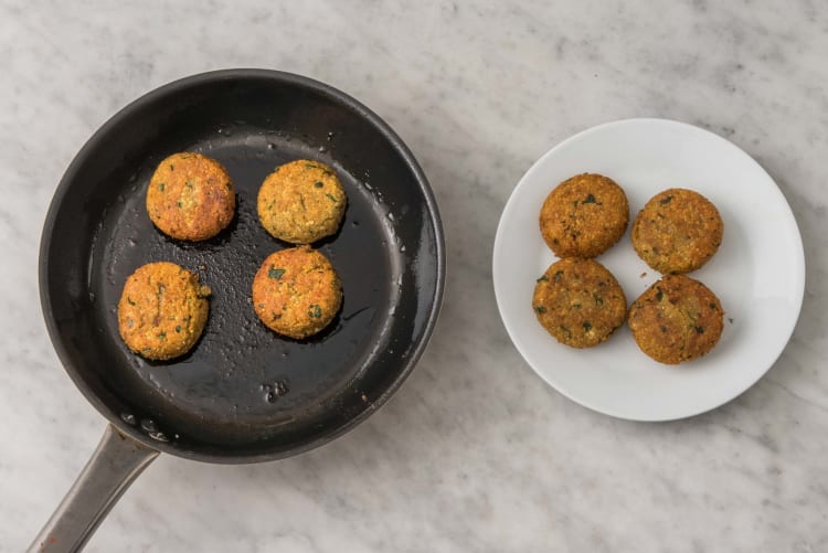 FRY FALAFEL