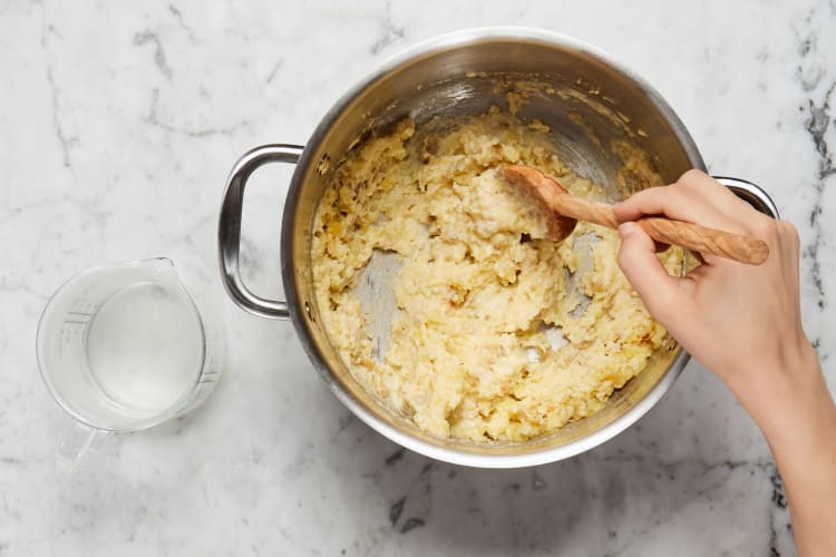 Make Mashed Potatoes