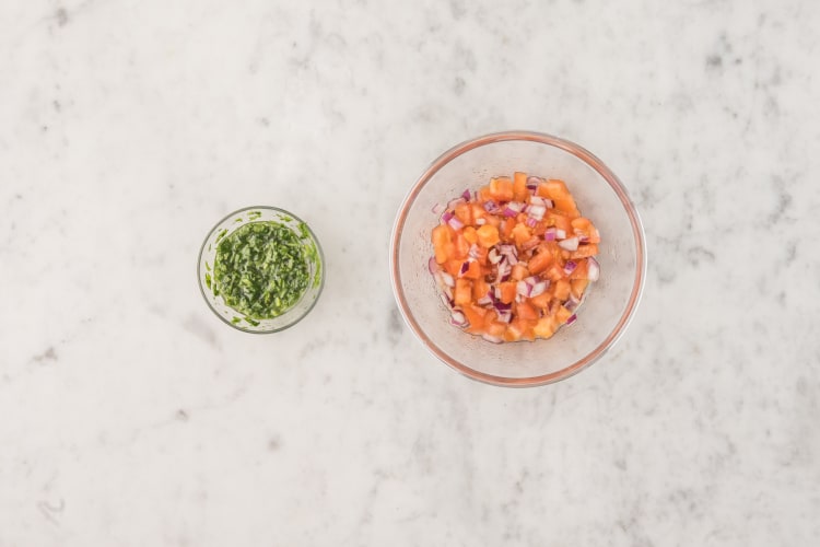 MAKE SALSA & CHIMICHURRI