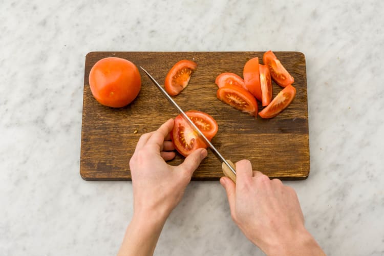 FÜR DIE TOMATEN
