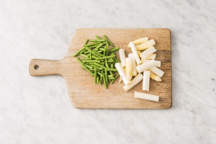 Spargelsalat mit Kartoffeln aus dem Ofen Rezept | HelloFresh