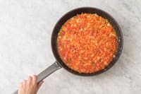 Préparer le riz à la tomate