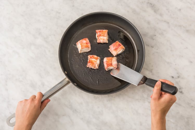 KÄSE BRATEN & BOHNEN VOLLENDEN