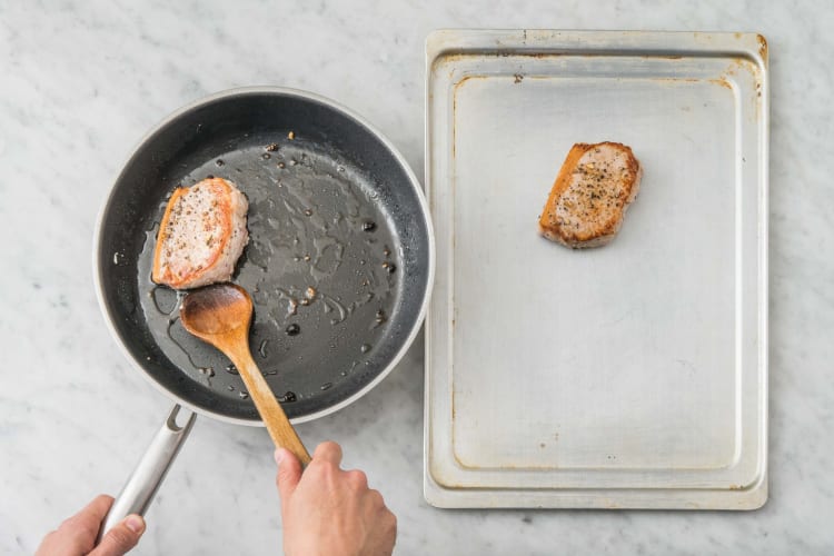 COOK PORK CHOPS