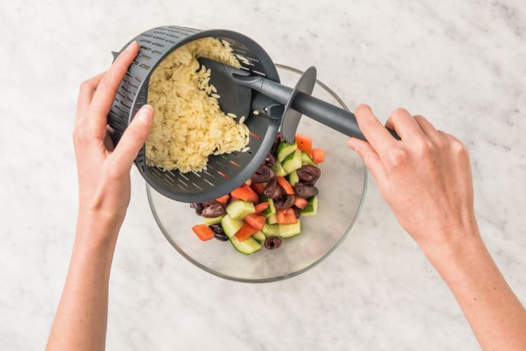 SALAT ZUBEREITEN