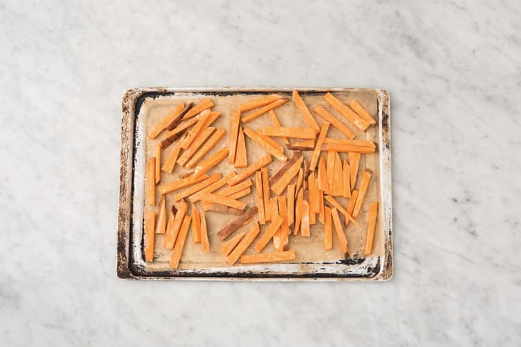 BAKE THE SWEET POTATO FRIES