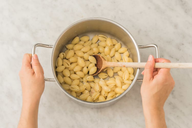 Pasta koken