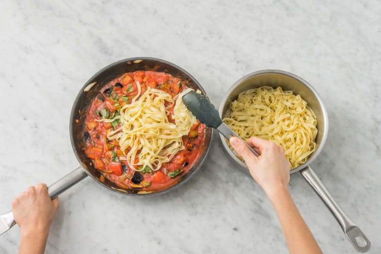Tillsätt pasta