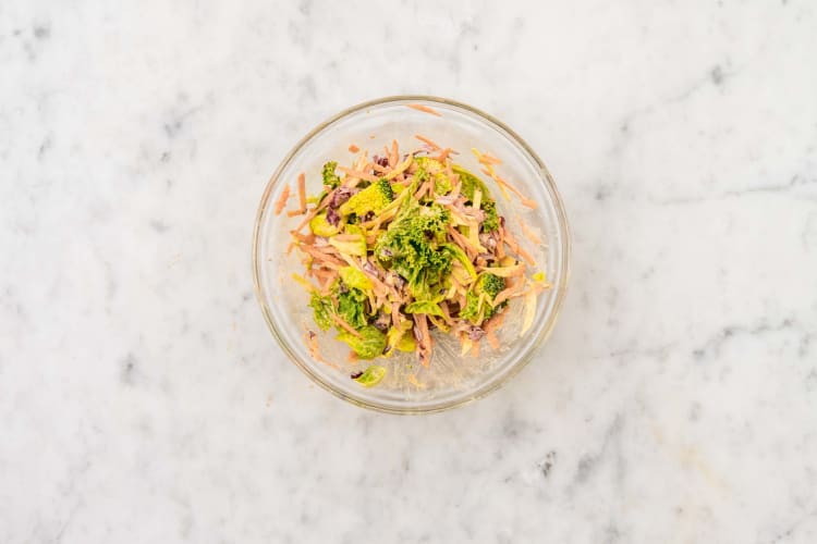 MAKE SLAW