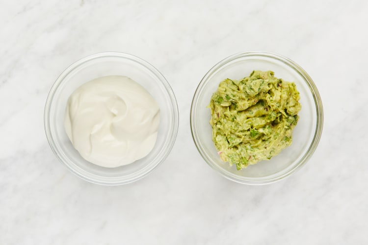 Mix Guac & Sour Cream