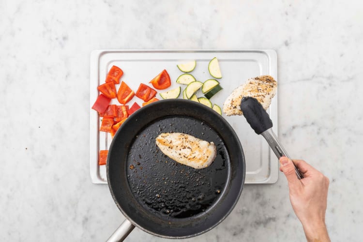 Pan-fry chicken