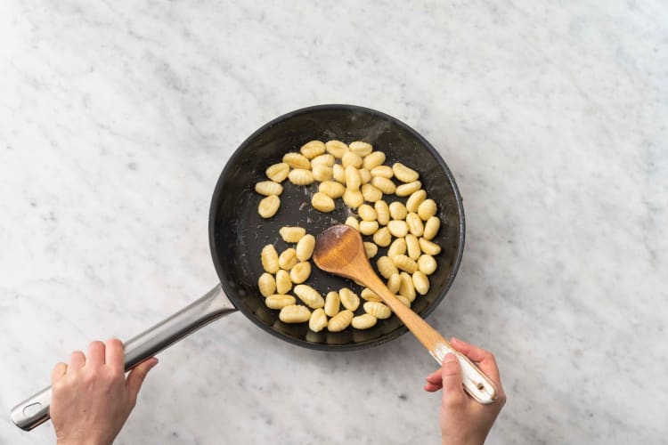 Cook gnocchi