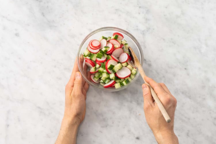 Préparer la vinaigrette à l'aigre-douce