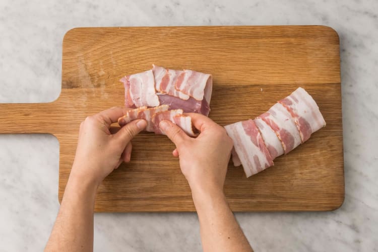 Varkensfilet met ontbijtspek bakken