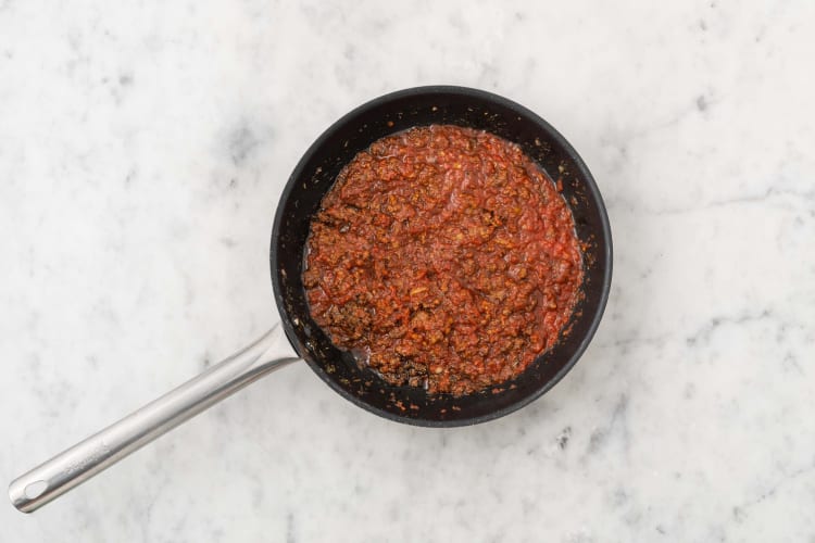 Cook meat sauce