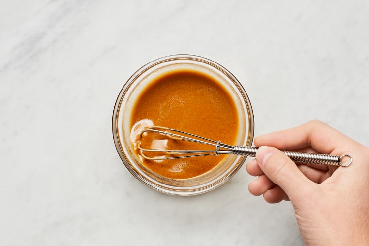MAKE DRESSING