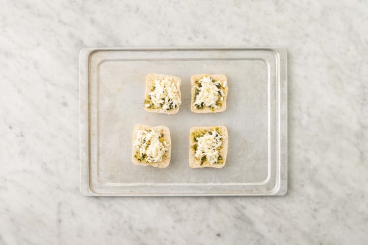 Toast cheesy garlic bread