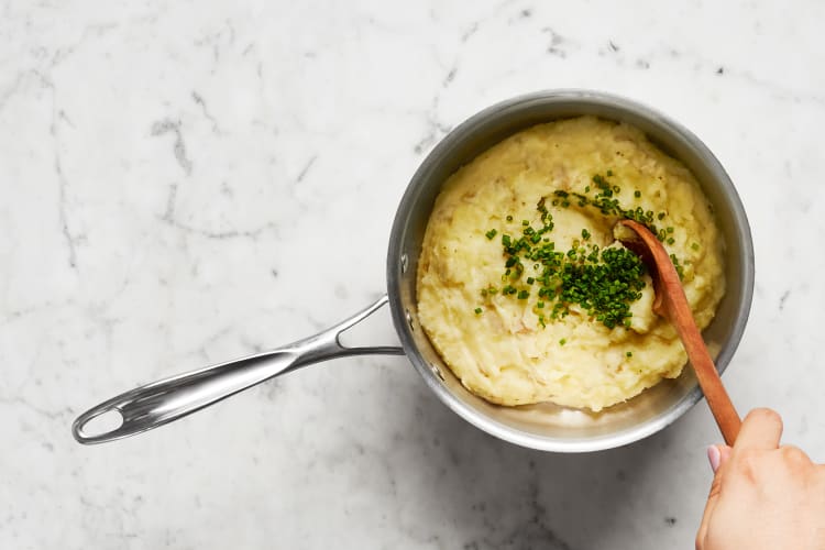 Make Mashed Potatoes