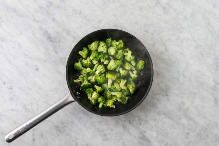 Garlic Broccoli Time