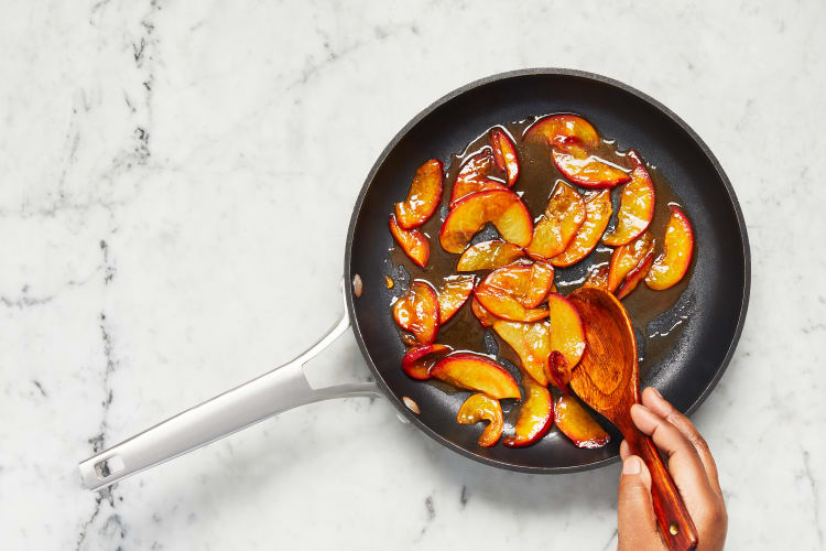 Caramelize Peach