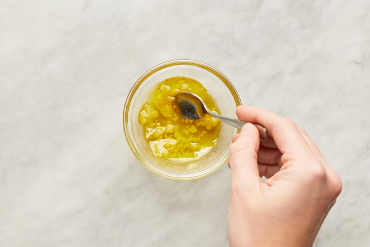 Make Garlic Oil