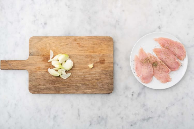 Préparer les légumes et le poulet