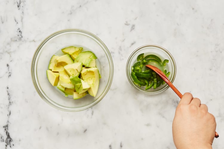 Mix Avocado & Prep Jalapeño