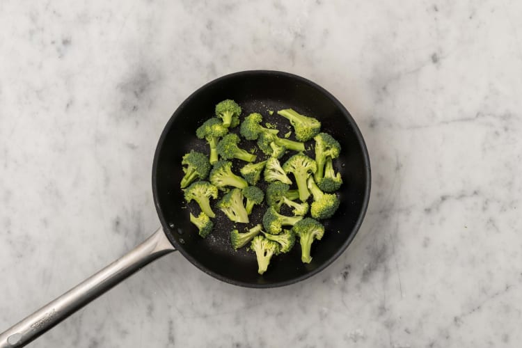 Steam broccoli