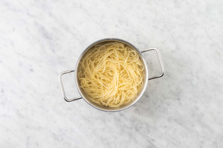 Lessare gli spaghettoni