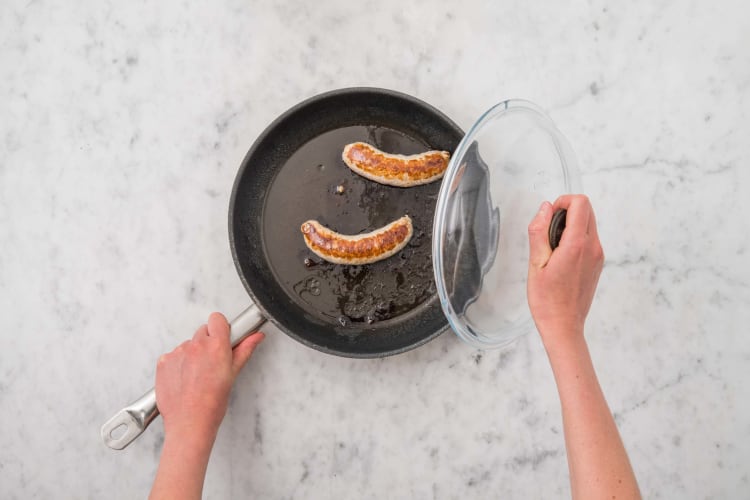 Cuire la saucisse