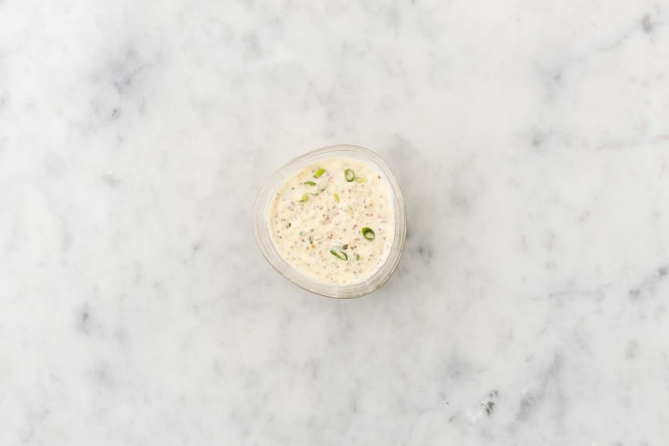 Make horseradish sauce