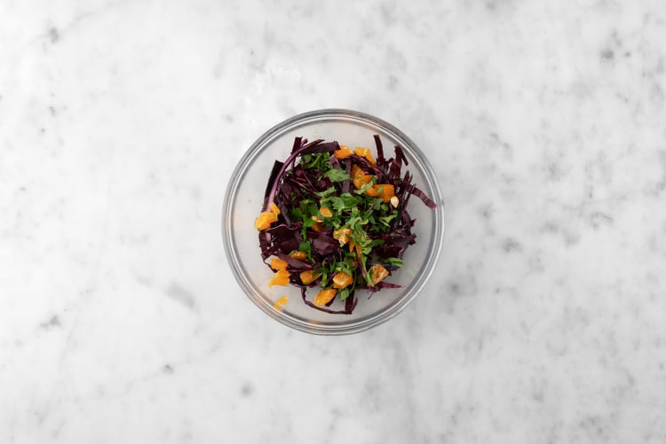 Préparer la salade de chou