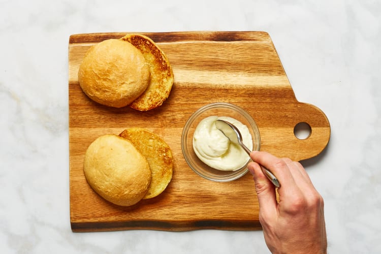 Make Aioli & Toast Buns