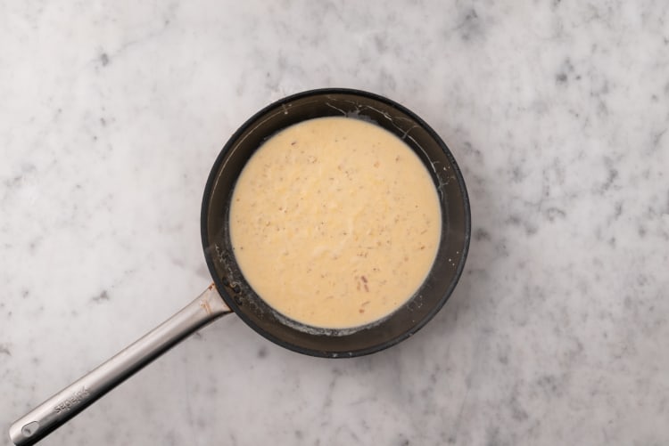 Make your Creamy Sauce