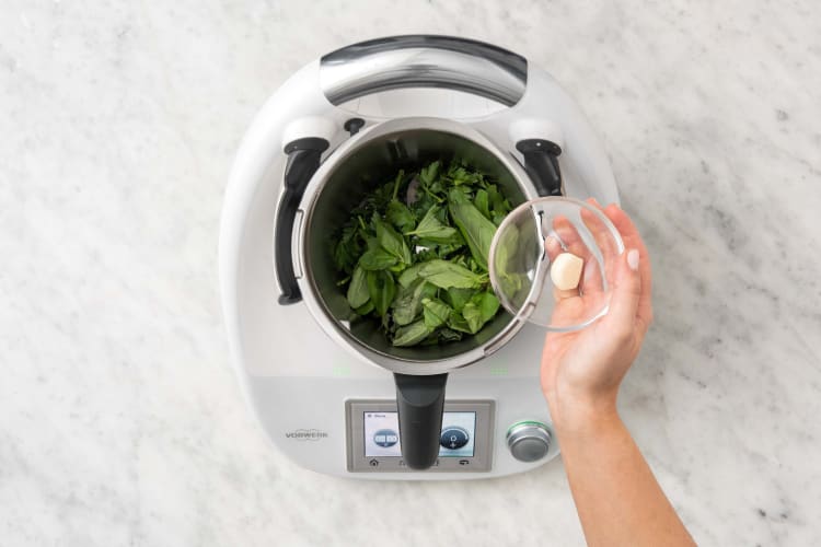Pesto zubereiten